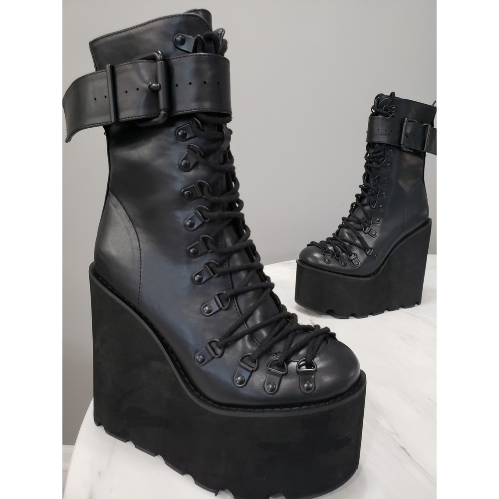 Current Mood by Dolls Kill Black Traitor Boots Size 7 gothic cybergoth rave